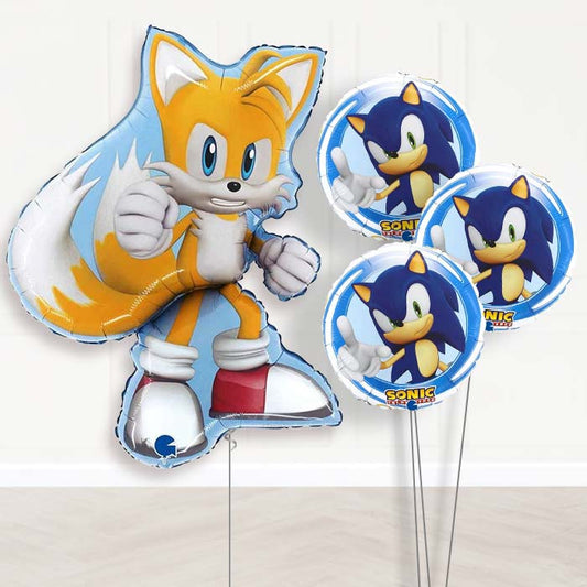 Tails from Sonic the Hedgehog Shaped Balloon Bouquet - 1 x Giant Balloon with Themed Bouquet | Party Save Smile