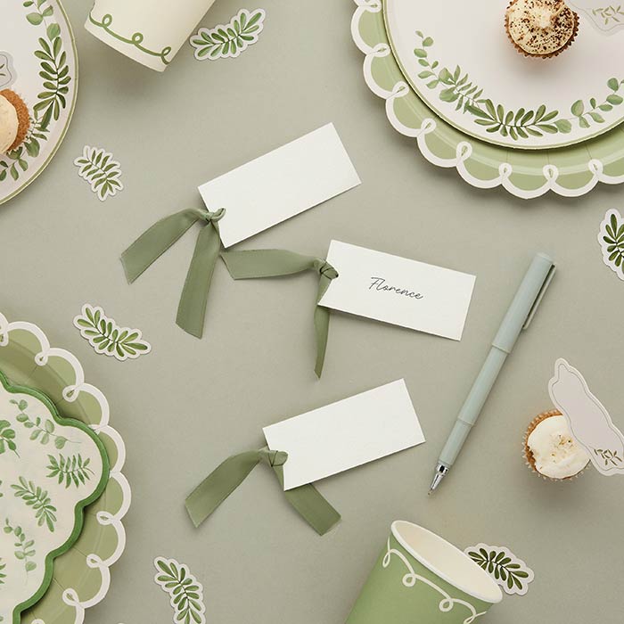 Botanical Place Card With Green Satin Knot - Pack of 8 | Party Save Smile