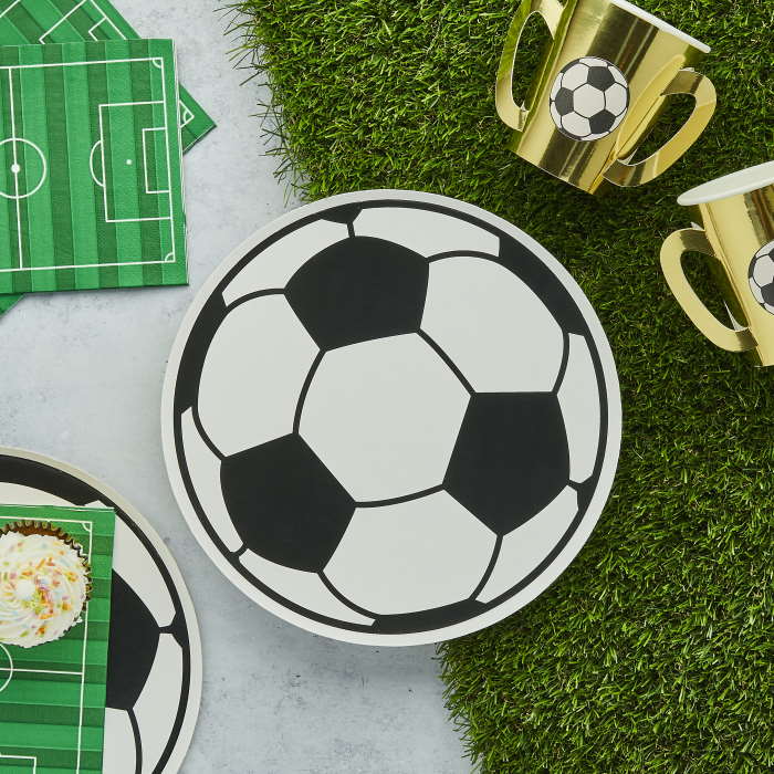 Football Paper Plates 8 Pack | Party Save Smile