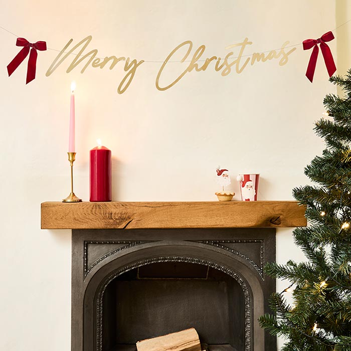 Gold 'Merry Christmas' Banner Décor With Velvet Bows 2 metres